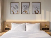 ON Thapae Gate Chiangmai ターペー スタジアム周辺のホテル