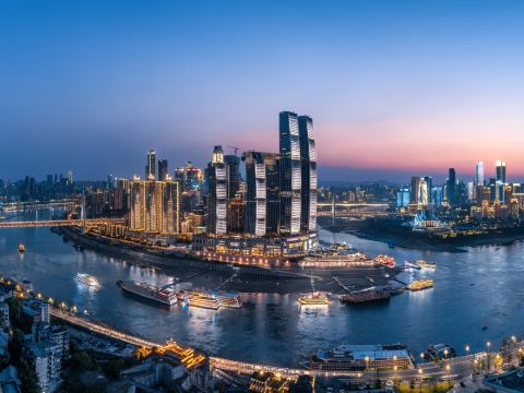 Qianhe Zhixuan High-View Hotel (Jiefangbei Hongyadong)