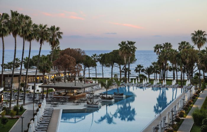Acanthus Cennet Barut Collection - Ultra All Inclusive