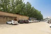 QIANNA HOTEL JOURNEY（Lushan Garden Store） - parking