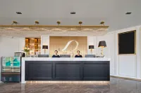 XANA Deluxe Hotel (Huayin Huashan Scenic Area) Hotels in Huayin