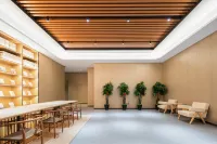 New Beacon International Hotel (Gedian South Station Wuhan Gaoxin Avenue)