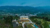 Fuyanjian Homestay (Jindaoxia Resort) - Private Pools