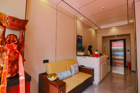 Yunwai Hotel, Badong County Отели рядом с достопримечательностью «Yesanguan Forest Flower Sea»