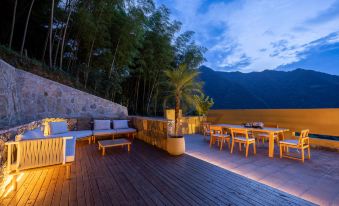 Zhangjiajie Wulingyuan Yuzhu Homestay