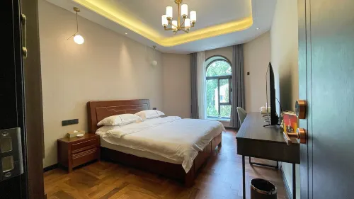 Jeminay Hotel