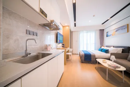HEYSTON Executive Apartment (Shenzhen Dayun Zhongxin Sports Center Longcheng Park Subway Station) Отели рядом с достопримечательностью «Shenzhen World University Games Sports Center»