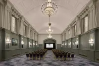 DoubleTree by Hilton Brighton Metropole