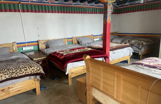 普蘭東北青年旅館