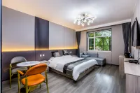 Yunshang No.8 · Mountain View Luxury Vacation Boutique Stay (Fengning Datanzhen)