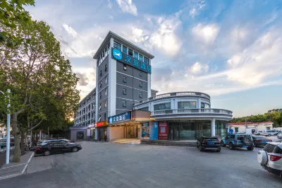 HanTing Hotel (Zhengzhou Huiji Wanda Beida University Town Subway Station) Hotel a Zhengzhou