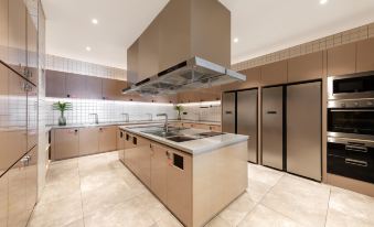 CJIA Apartment (Shenzhen Nanshan Lilin Metro Station)