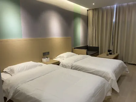 Xinzheng Mike Hotel (Zhengzhou Vocational College of Technology) Отели рядом с достопримечательностью «Zhengzhou Institute of Technology»