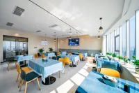 Yuch anden Hotel