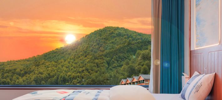 Silent bed and breakfast in Lugu Lake Отели в г. Нинлан