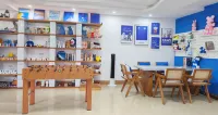 Dongfang·Xixiang Youth Hostel (Klein Blue Theme)