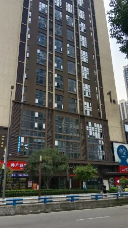 렌빈 리버뷰 호텔 (충칭 남빈로 탄즈시 올드 스트리트)