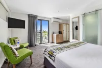 Metro Hotel Perth Hotels in Como