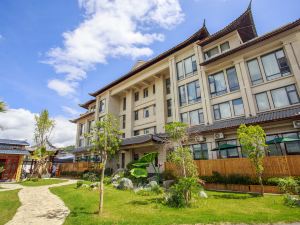 Dali Baiquanwan Hot Spring Hotel