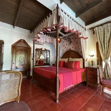 Tropicana Castle Dive Resort powered by Cocotel Отели рядом с достопримечательностью «Пляж Сабанг»