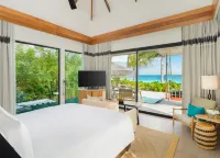 Hilton Maldives Amingiri Resort & Spa Hotels in Baros