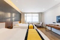 Mingyue Mountain Selenium Residence Hot Spring Hotel Hotels near Wentangzhen