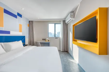 7 Days Inn (Zhuhai City Balcony Beach Swimming Pool)