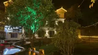Xiangyue Mountain Homestay