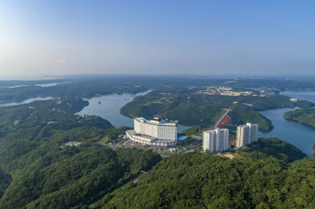 Grand Mercure Ise-Shima Resort & Spa Отели рядом со станцией Shima-isobe Railway Station
