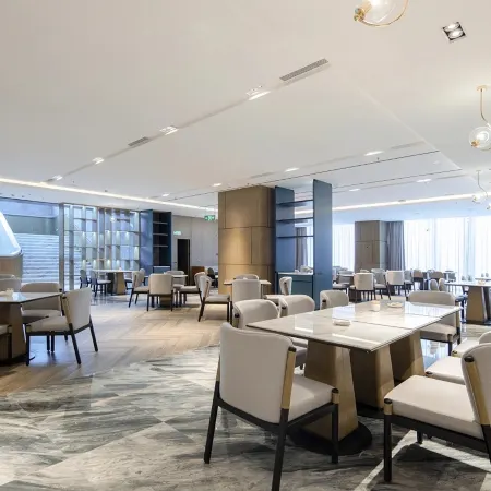 Jishou Xiangquan Sunshine Hotel