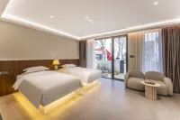 RELAXTOWN·Yinjiang Homestay Hotels in Ningbo