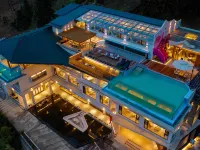 Hailuogou Luanxi Hidden Mountain Snow Mountain Scenic Hot Spring Resort Hote Hotel a Luding