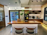BLOOM BLUE Hotel (Leshan High-speed Railway Station Shihao Plaza)