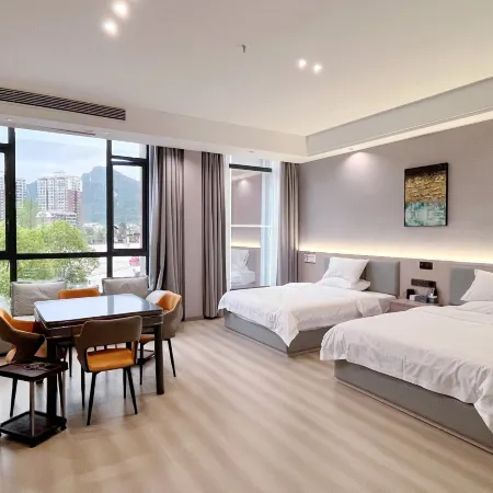 Shi Bingxuan Hotel Hotels in Shibing County