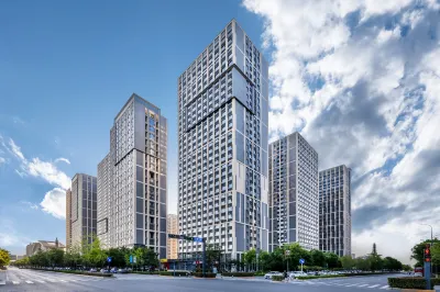 柚子酒店(灃東管委會店) 詩經裏/西安歡樂谷酒店