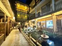 Kaili Zhoumayi Hotel Hotels near Miaomei Non-legacy Museum