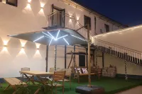 Gongliu Qiyinju Homestay