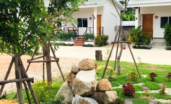The White House P&N Hotel Chiang Rai