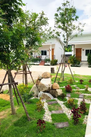 The White House P&N Hotel Chiang Rai Отели в г. Wiang Chai