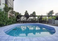 Yashraj Resorts Hotels in Kemsewadi