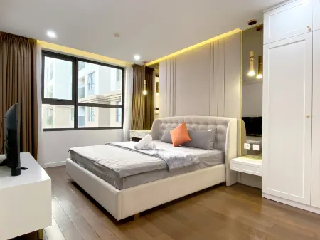 HMH - Vinhomes D'capitale - Tranquil Waters Apartment in Ha Noi