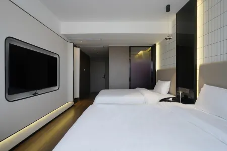 ANYI X Hotel Отели рядом с достопримечательностью «Hong Kong-Zhuhai-Macao Bridge Tour»