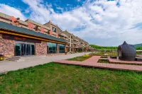 Colorful Forest Vacation Hotel - 4-Star