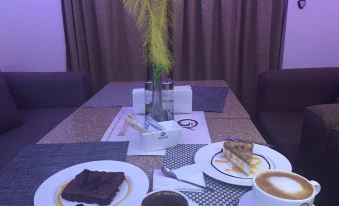 Grand Valley Hotel