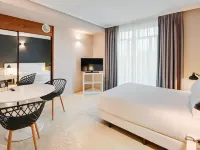 Sercotel Togumar Hotels near Concha Espina Metro Station