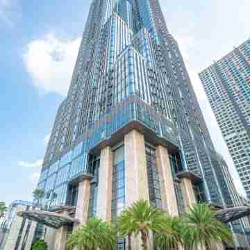 Landmark 81 Skyline Residences Hotel Exterior