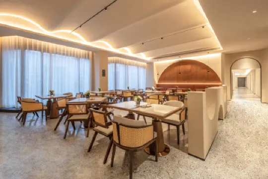 Atour Hotel Haining Xiasha Lan Park