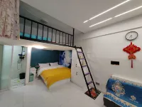 Hailar Hostel - Balcony