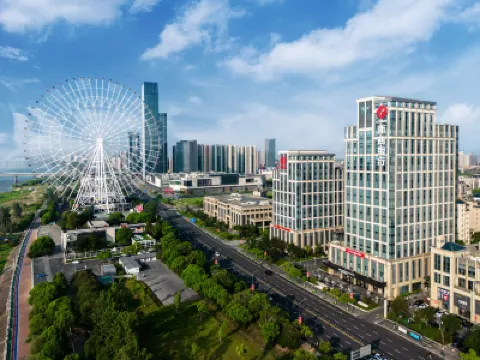 Nanchang Meiji Wyndham Garden Hotel (The Mixc Ferris Wheel) Hotels near Star of Nanchang Ferris Wheel