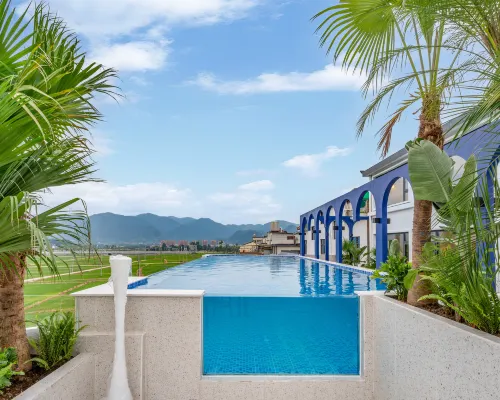 LUSHIN HOTELS&RESORTS 퉁루 호텔